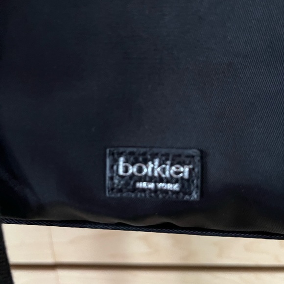Botkier New York Leather Trigger Mini Backpack - Picture 4 of 6